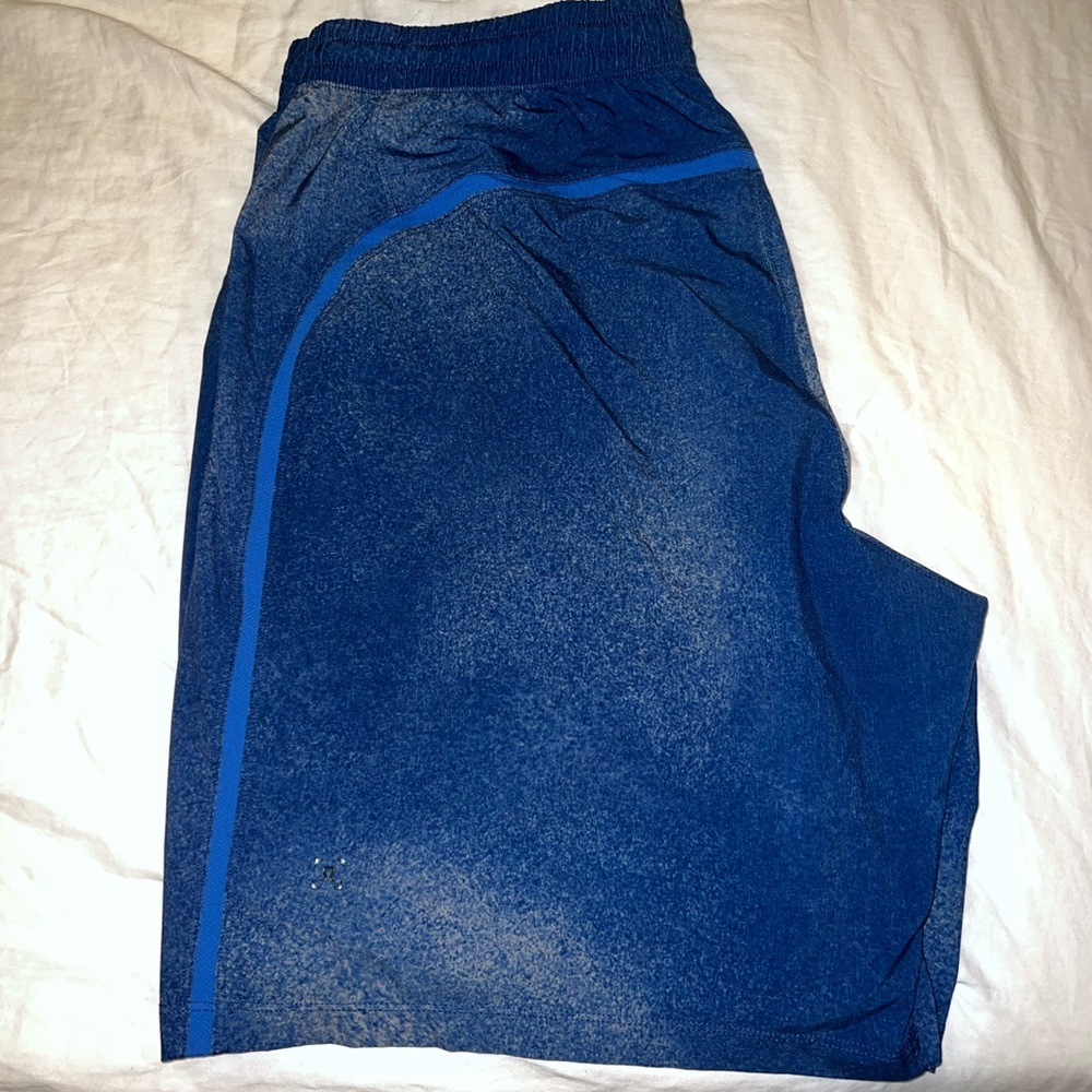 Lululemon Linerless Shorts - 9”